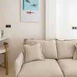 Bright Scandi-style With Stunning Garden Views *
