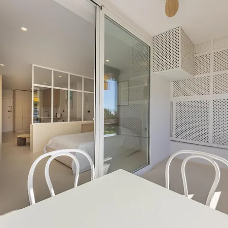 公寓 Bright Scandi-style With Stunning Garden Views 马尔韦利亚